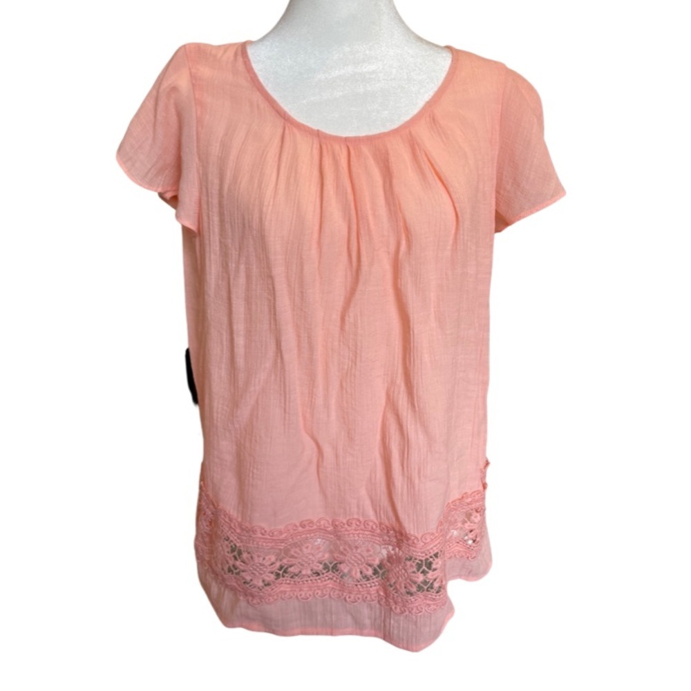 St. John’s Bay peachy pink breezy blouse with crochet detail PM